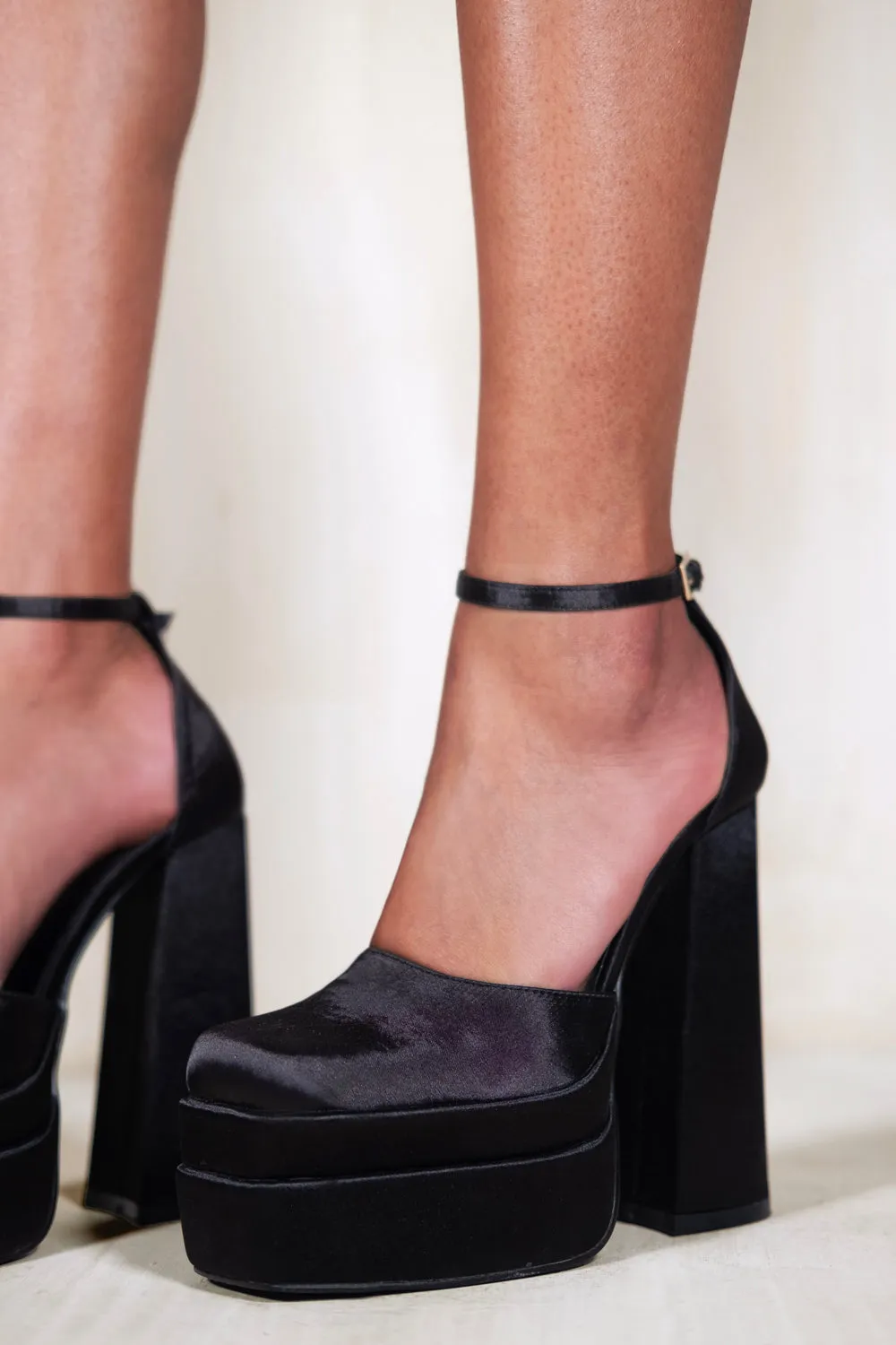 CASSIDY STATEMENT PLATFORM BLOCK HEEL COURT PUMP WITH SQUARE TOE IN BLACK SILK