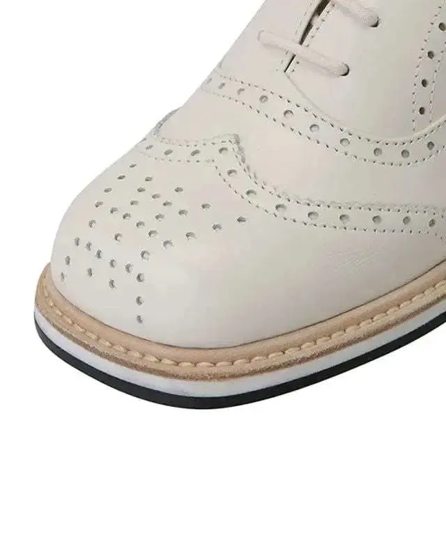 Sophisticated Ivory Women's Golf Shoes for Ultimate Performance