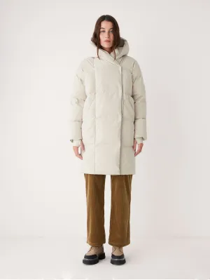 The Hygge Puffer Coat in Silver Lining